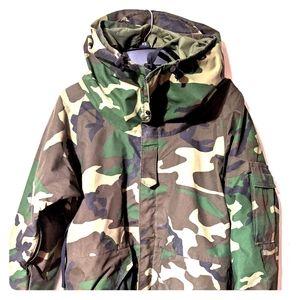 Vintage Military Issue Camouflage Rain Jacket